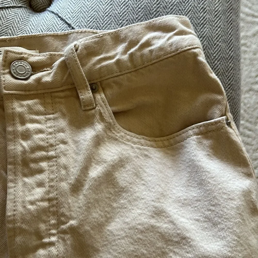 PacSun Eco Beige Ripped Vintage High Waisted Denim Shorts Size 26